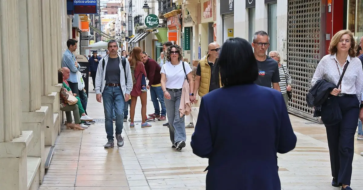 La diferencia salarial entre mujeres y hombres alcanza los 488 euros mensuales en Huelva