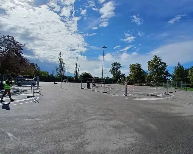 Vilafranca inicia la instal·lació de pèrgoles solars a la zona esportiva