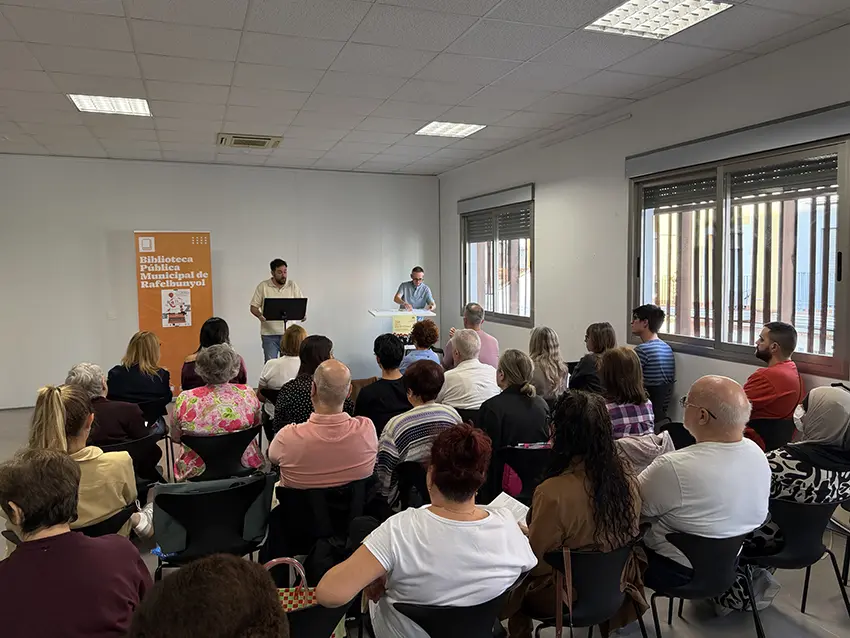 Rafelbunyol pone el foco en la libertad de las mujeres con una lectura literaria