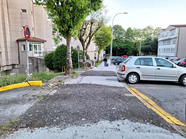 La calle García Lorca afronta el inicio de una nueva etapa de reurbanización