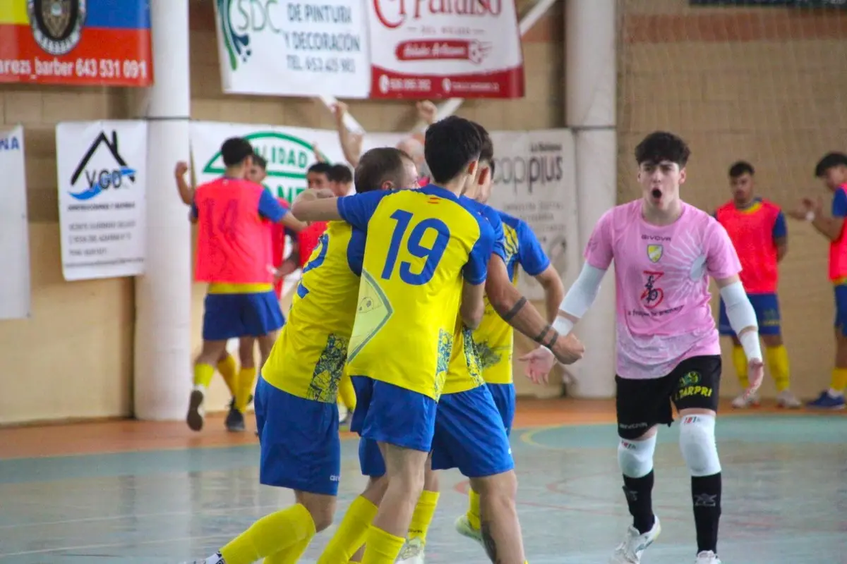 El FS La Solana estrena su casillero de victorias con un 9-2