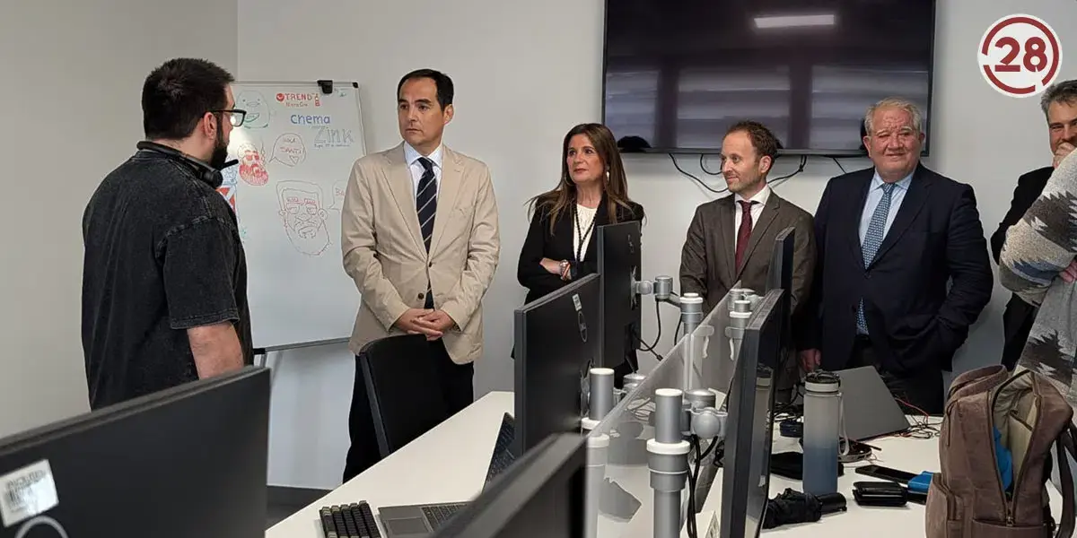Nieto defiende acercar la innovación digital a las pymes de Linares