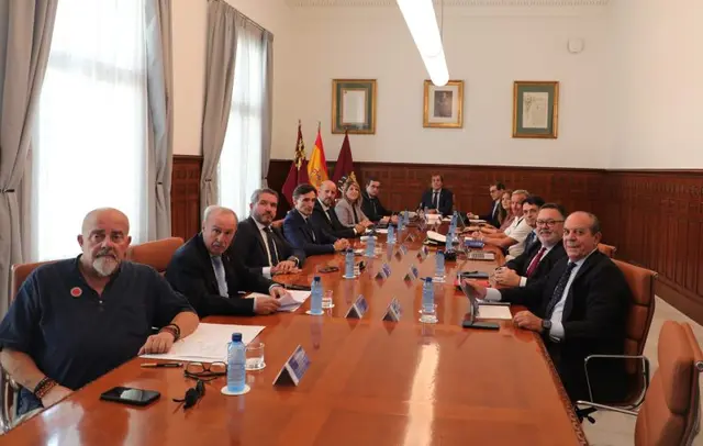 La Autoridad Portuaria aprueba acuerdos con 5,4 millones para sus dársenas