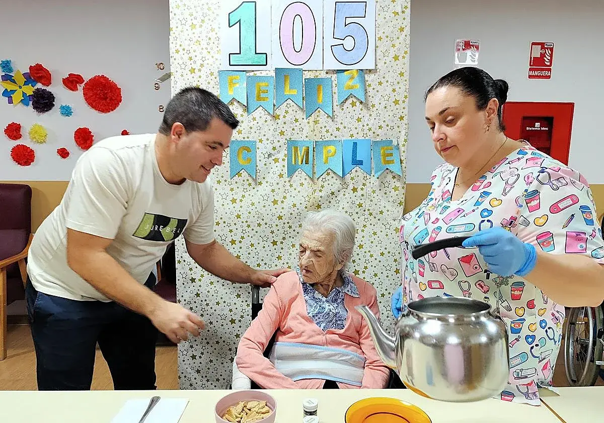 Juliana Guisado celebra sus 105 años en Alburquerque
