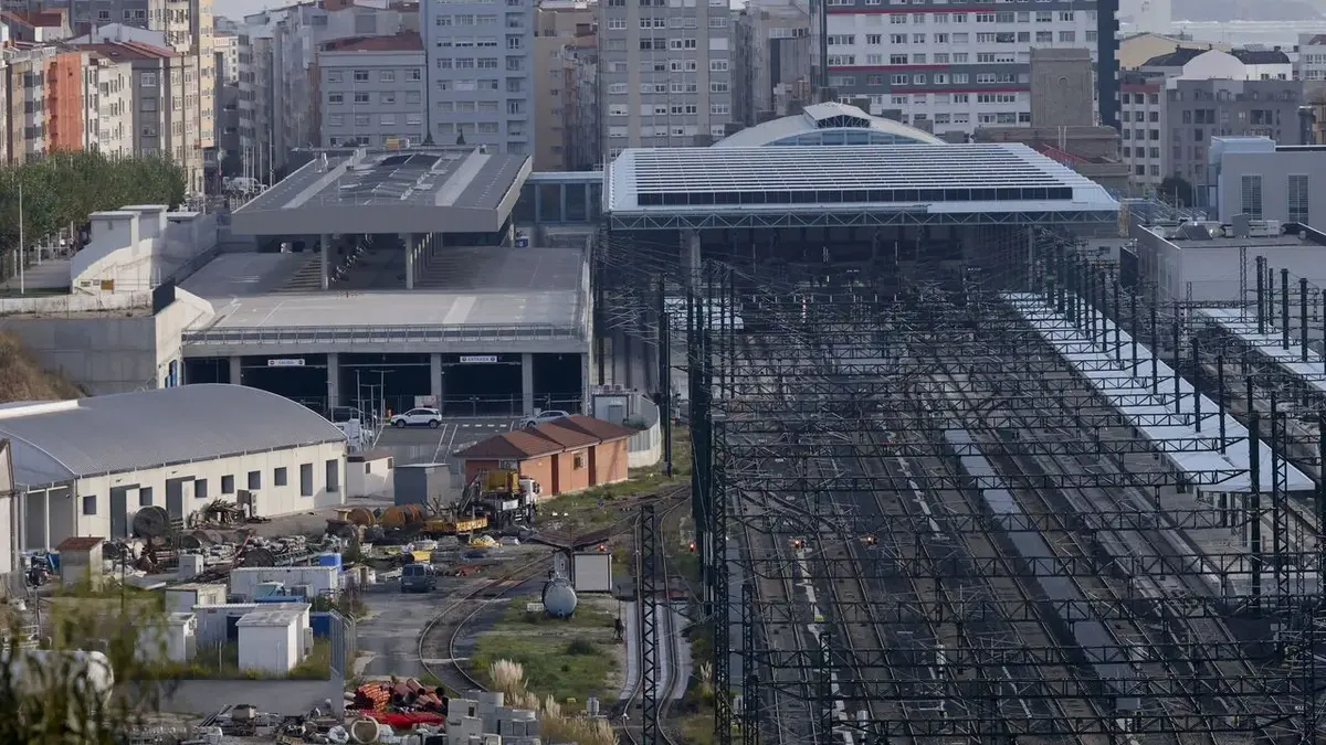 La apertura de la estación de buses mantiene pendientes conexiones metropolitanas
