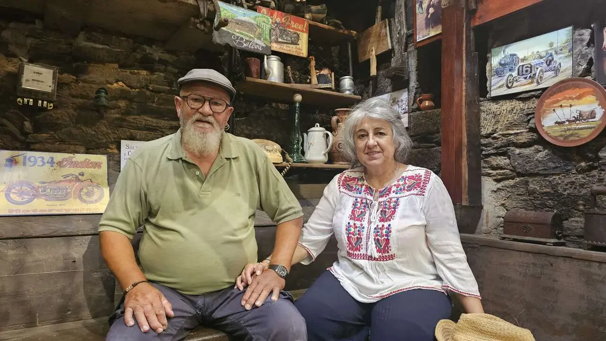 Ángel López recupera su casa de infancia tras volver a A Fonsagrada