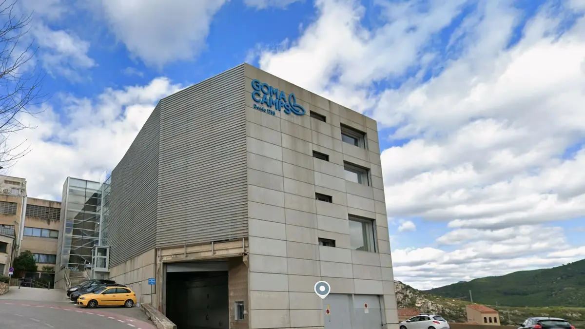 Gomà-Camps reduce su beneficio en 2025 y aumenta el dividendo