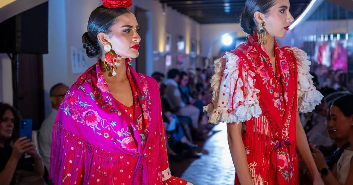 Disoñamos recorre un siglo de moda y distingue a Rocío Peralta en Palma del Río
