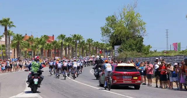 Torredembarra permitirá retirar gratis 60 banderolas conmemorativas del Tour 2026