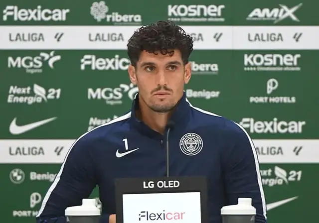 Dituro pide al Elche centrarse en lo que está bajo su control