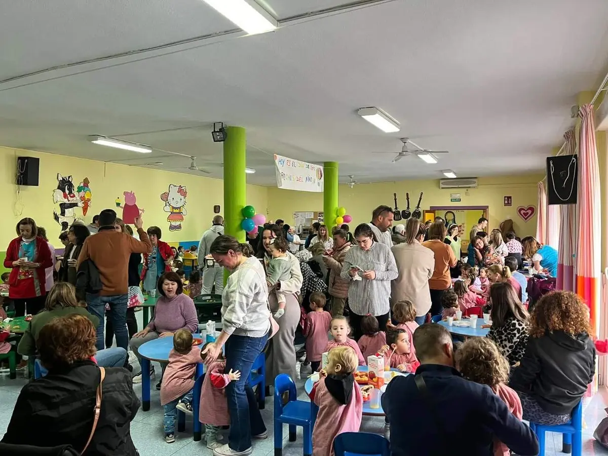 Once asociaciones de familias escolares obtienen ayudas municipales en Alcalá la Real