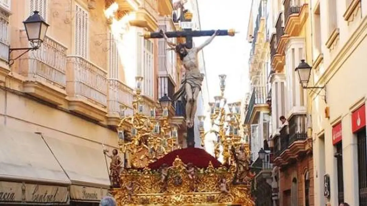 La Vera Cruz encabezará el Vía Crucis cofrade de Cádiz en 2027