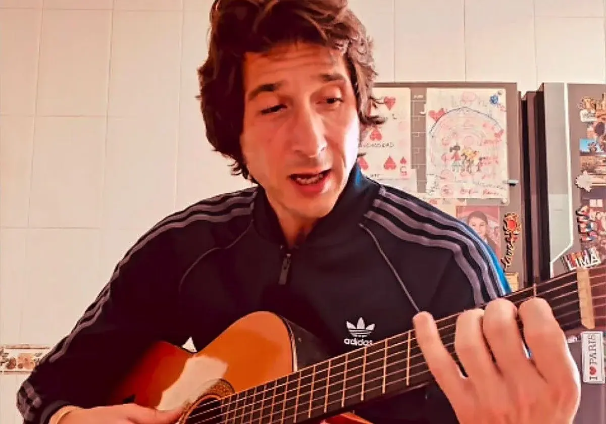 Javier Ambel llevará su música por primera vez a un escenario de Badajoz