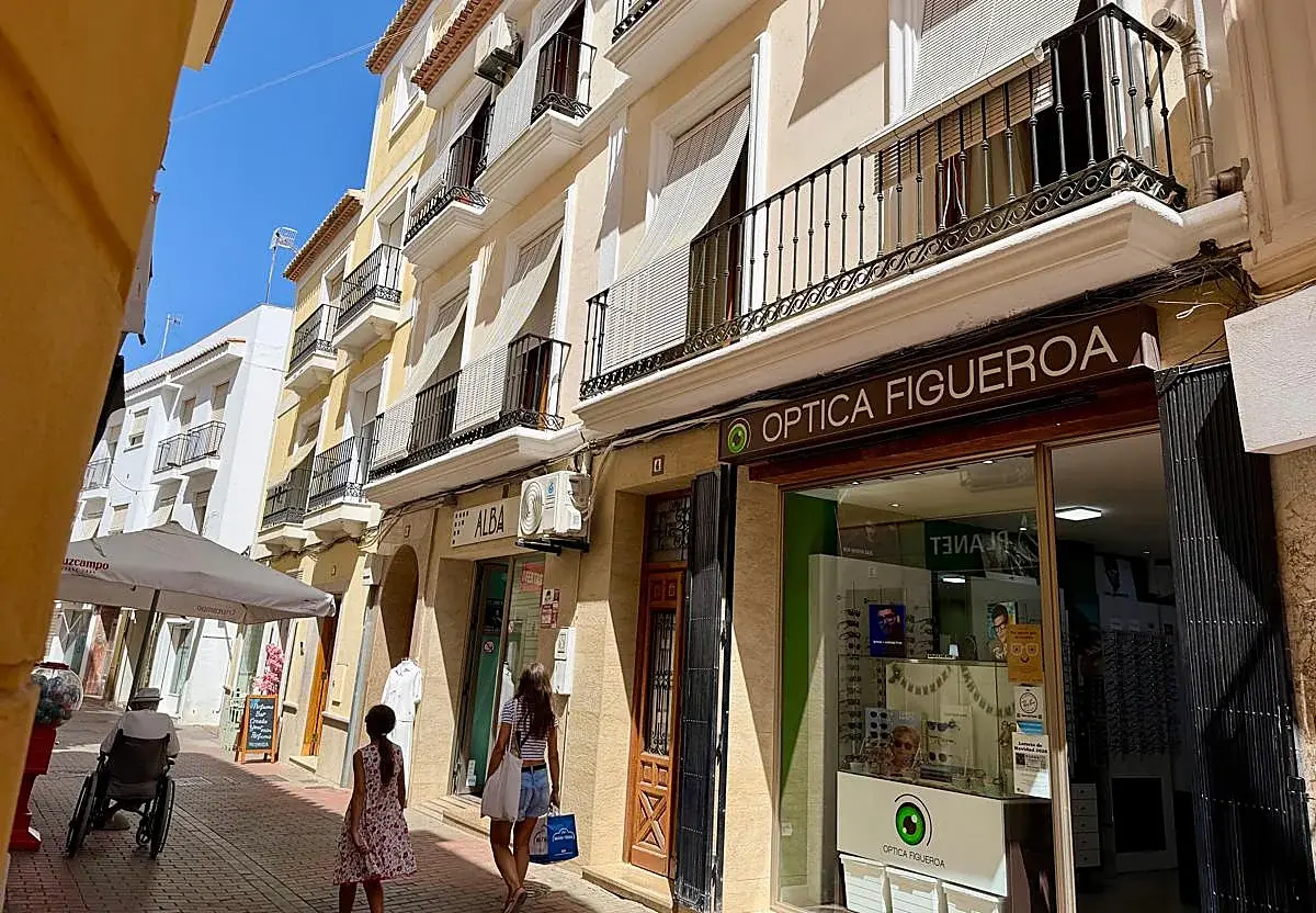 Almuñécar destina 50.000 euros a eliminar barreras en viviendas