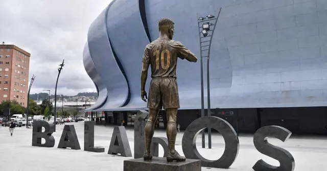 Vigo frena el proceso para elegir el diseño de la escultura de Aspas