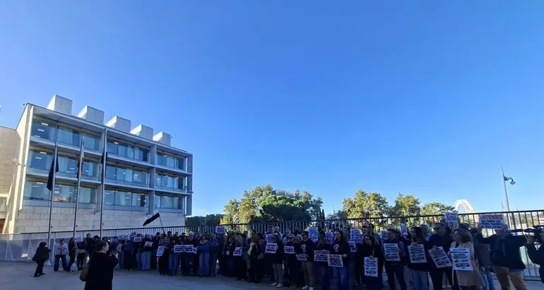 Empleados públicos reclaman en Mérida una equiparación salarial justa