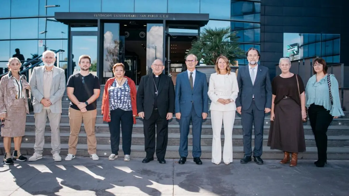 El CEU distingue al Ayuntamiento de Castelló por cuidar la memoria histórica