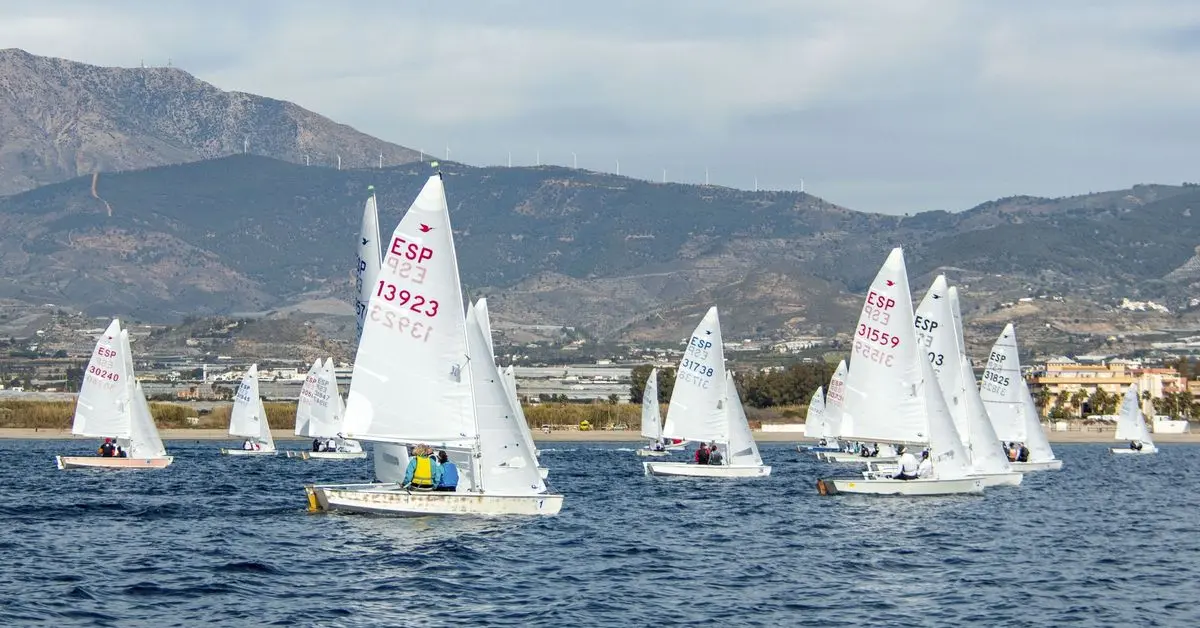 Motril reunirá a regatistas en la Copa andaluza de Snipe