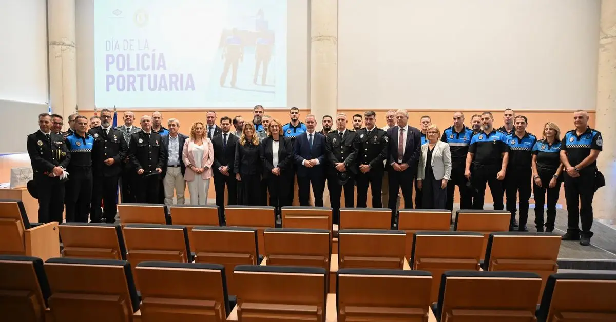 El Puerto de Motril fija el 21 de octubre para reconocer a su Policía Portuaria