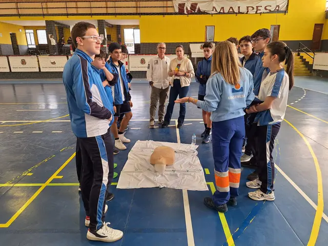 Bailén celebra una segunda jornada para enseñar reanimación cardiopulmonar a jóvenes