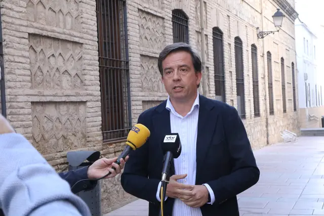 Lucena pide una reunión extraordinaria de seguridad y refuerza a la Policía Local