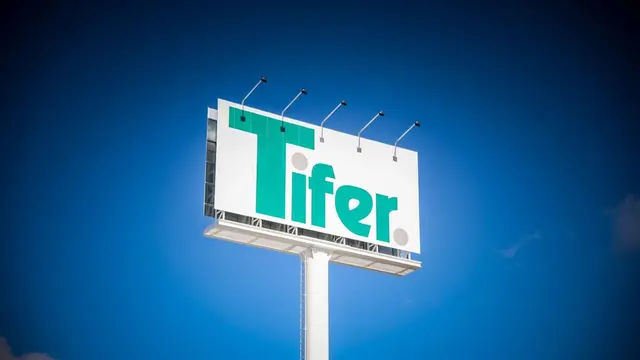 Tifer estrena en Las Casas su primer supermercado en Soria capital