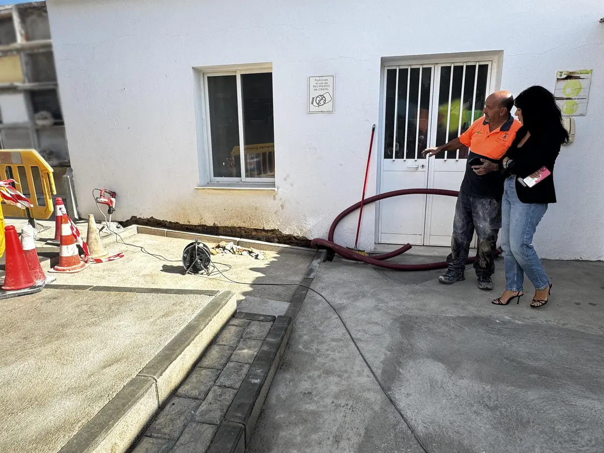 San Roque prepara sus cementerios para la festividad de Todos los Santos