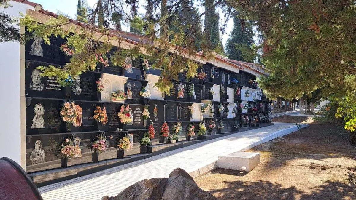 Belmez prepara el cementerio para Todos los Santos con mejoras y nuevos nichos