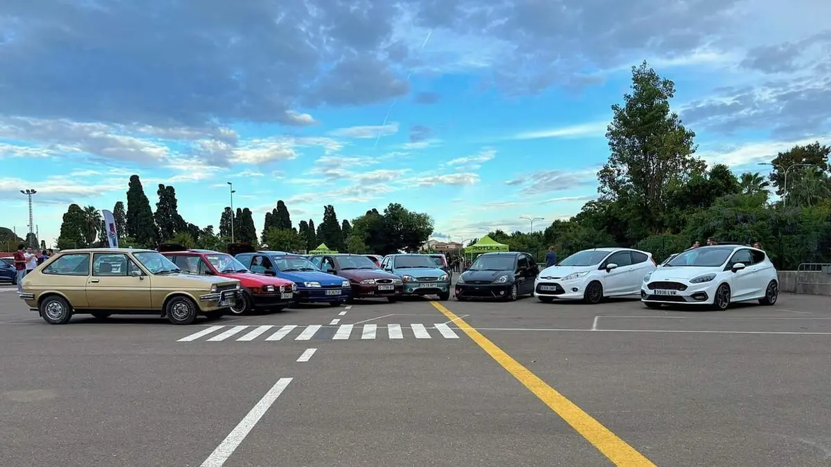 Almussafes reúne las ocho generaciones del Ford Fiesta por su 50 aniversario