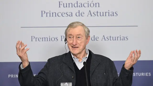 Julian Barnes, Premio de las Letras en Oviedo, cuestiona el rumbo del Brexit