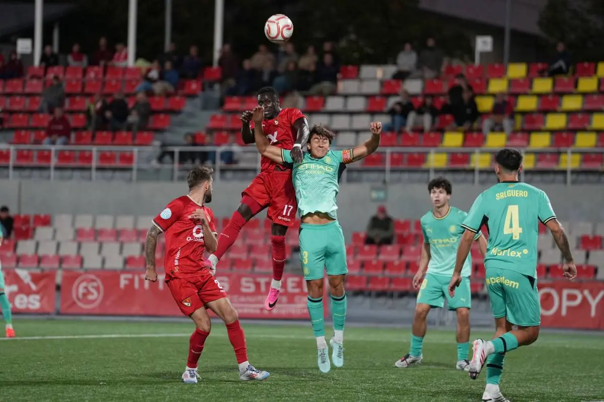 Álex López acerca al Terrassa FC a la zona de promoción