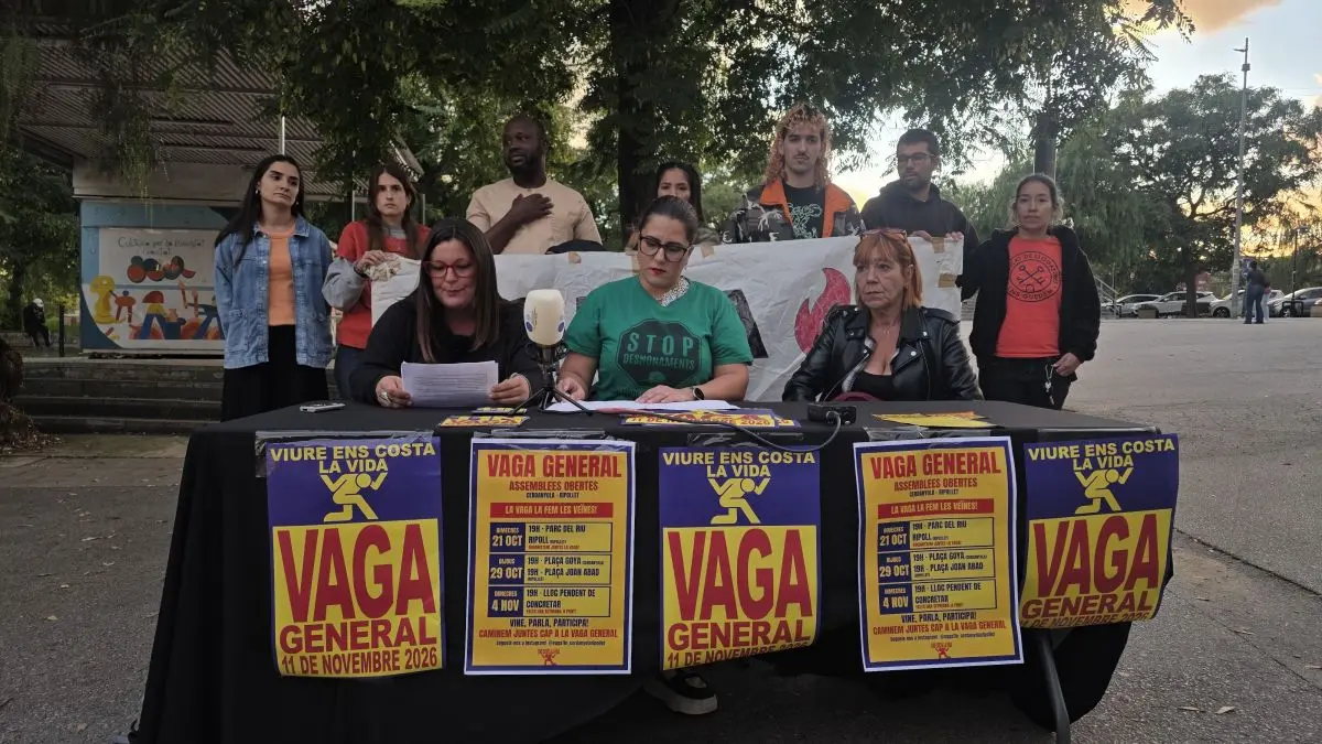 Ripollet acoge la presentación del comité de la huelga del 11 de noviembre