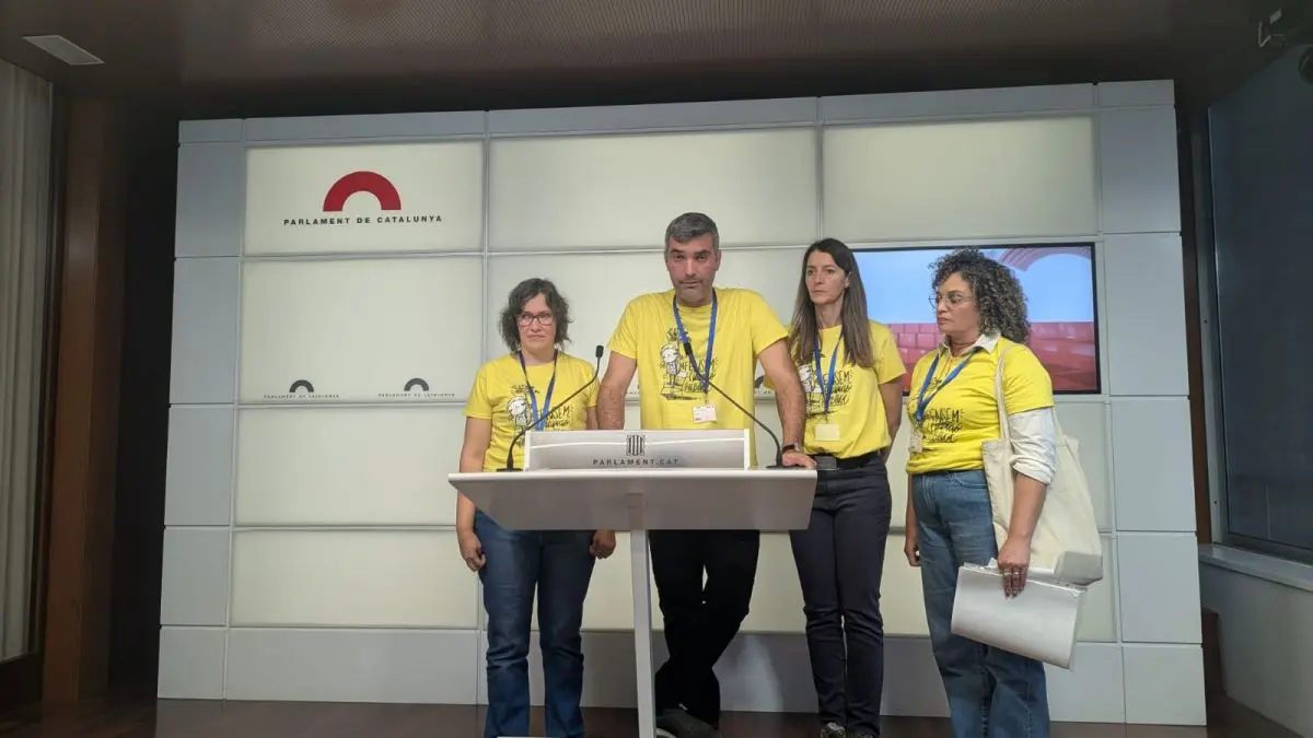 La comunidad de La Sínia busca apoyo parlamentario para recuperar un grupo de I3