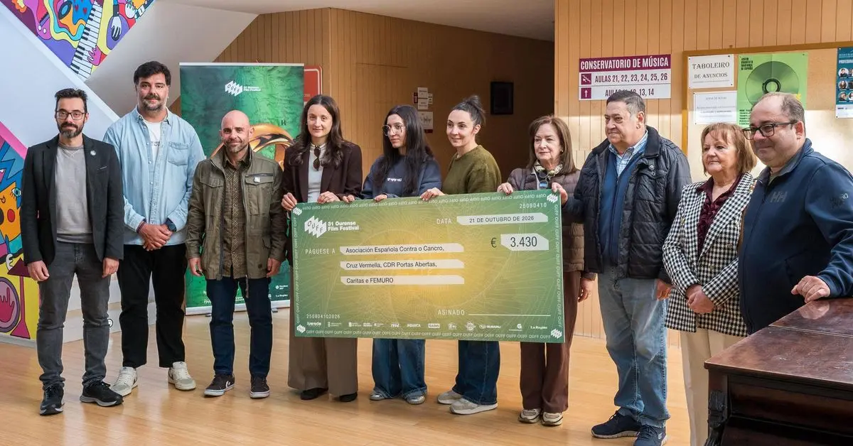 El concierto del OUFF en Verín supera los 3.000 euros solidarios