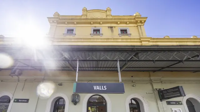 Valls reclama garantías para mantener el servicio directo de la R-13