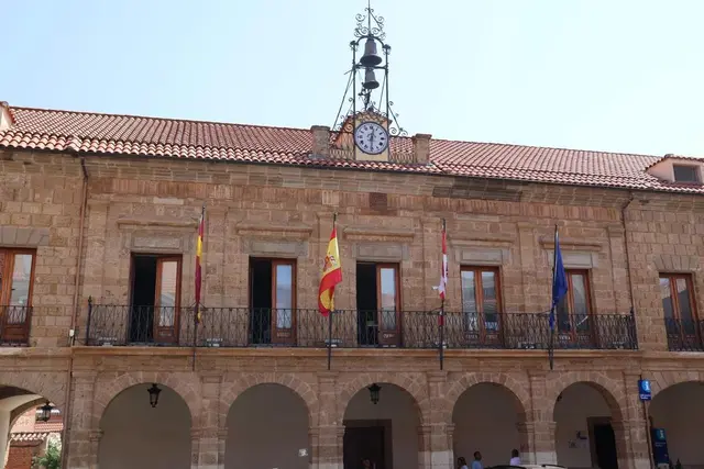 Benavente da continuidad a una plaza temporal de Trabajo Social
