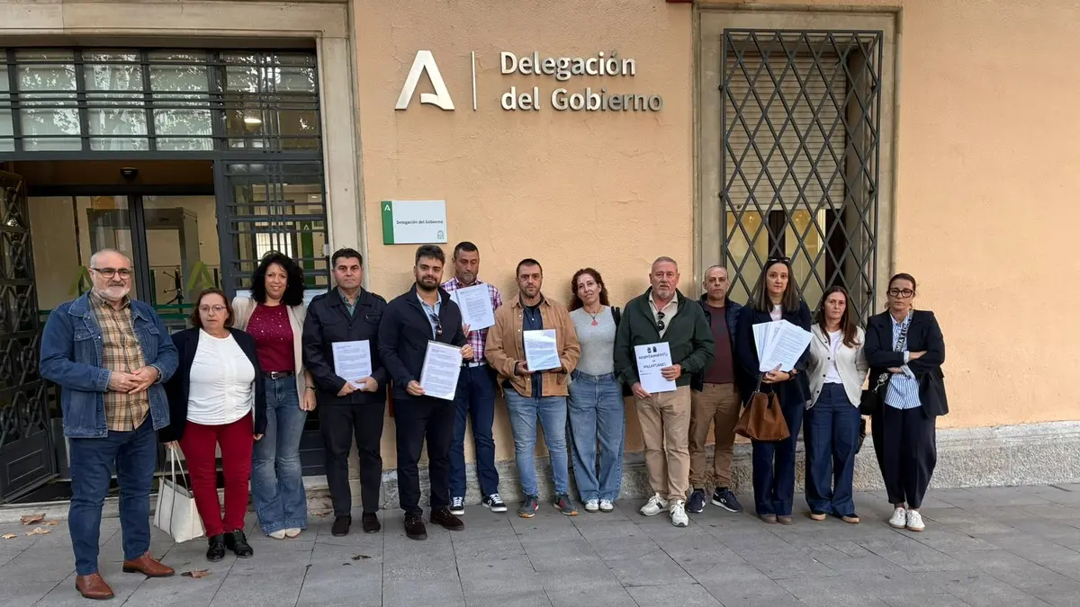 Villatorres reclama ante la Defensora una solución al transporte escolar