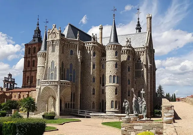 Astorga ofrecerá acceso gratuito a los jardines del Palacio de Gaudí