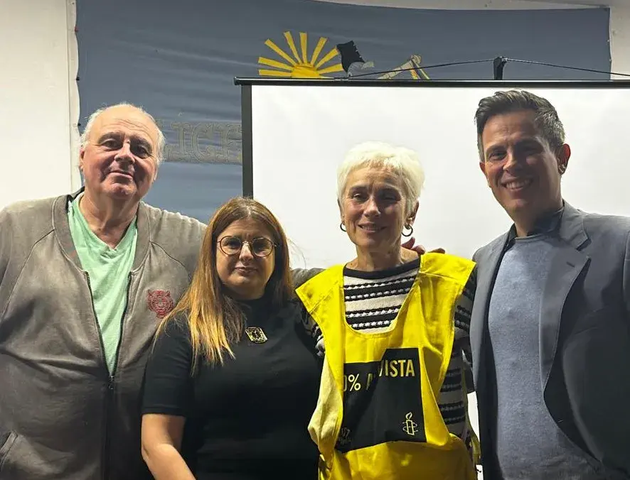 Una charla en Ribeira pone el foco en ampliar la vivienda pública y social
