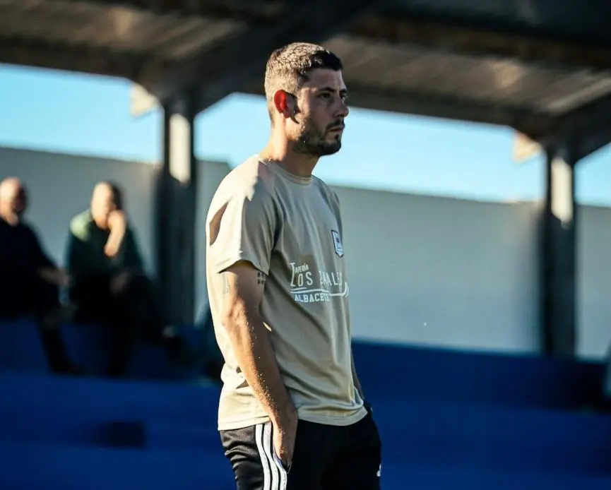 El Atlético Mahora se sitúa segundo tras sumar 15 puntos en seis jornadas