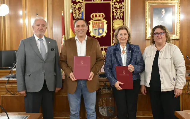 Cuenca aporta 35.000 euros a Cruz Roja para sus programas comunitarios de 2026