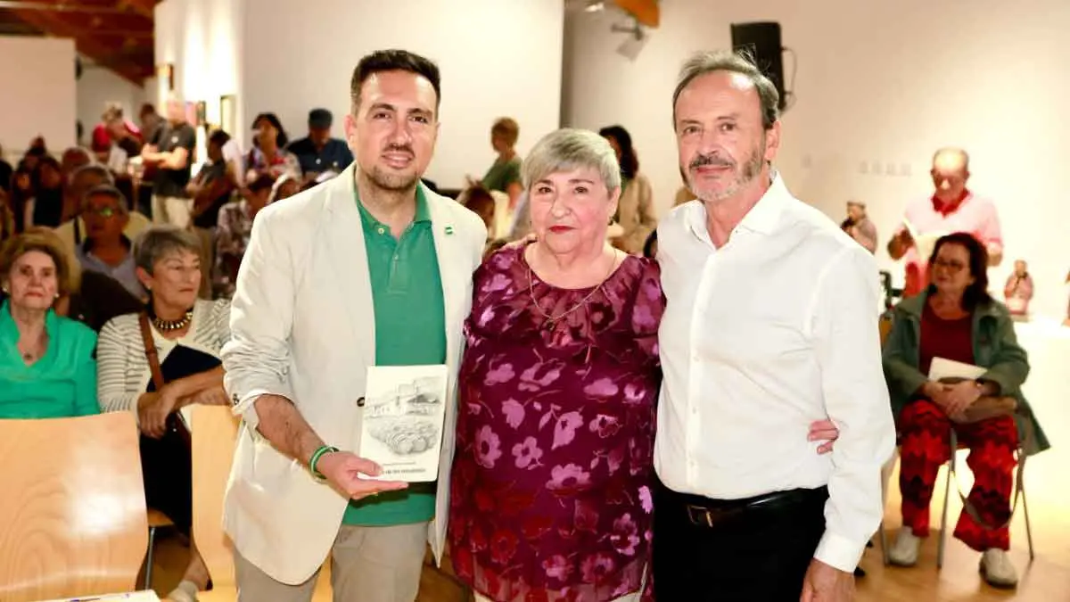 Alcalá presenta un libro sobre la memoria de sus almacenes de aceitunas