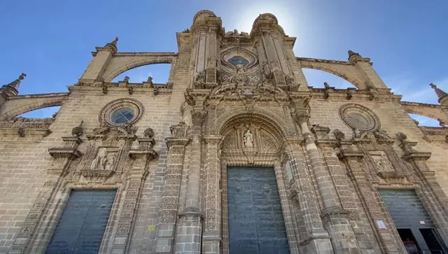El Salvador vuelve a contar con parroquia propia en Jerez