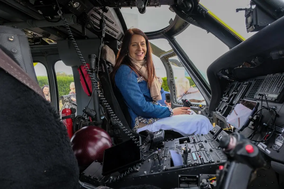 Silleda incorpora un helicóptero Black Hawk al operativo contra incendios