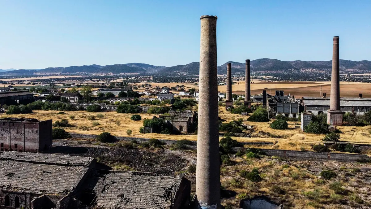 Mellaria suma una referencia sobre la ruta romana entre la Bética y Lusitania