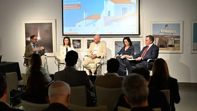 Representantes cordobeses debaten cómo facilitar el acceso a la vivienda