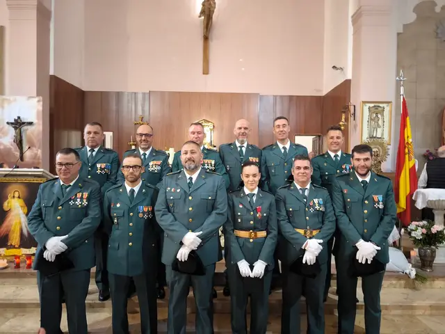 Bembibre abre a sus vecinos la celebración del Pilar de la Guardia Civil