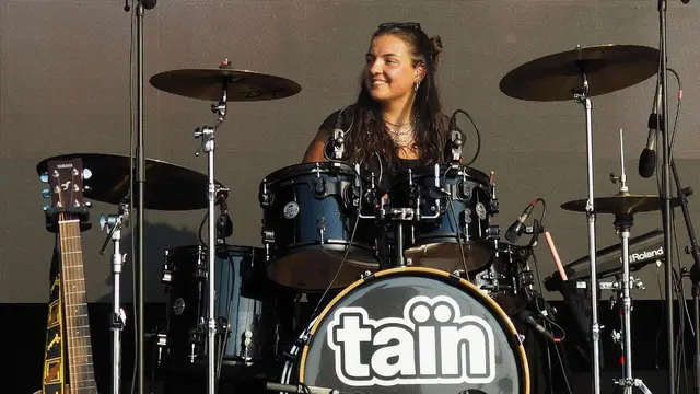 Sira Goyanes combina su trayectoria musical con la enseñanza en Sarria