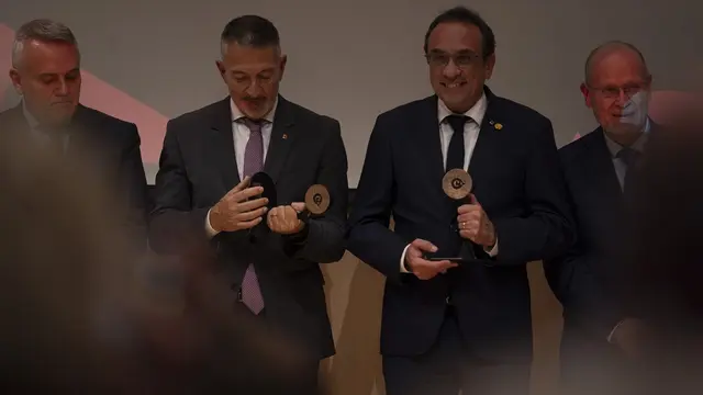 Más de 300 personas asisten a la 44.ª edición de los Premis Cambra en Sabadell