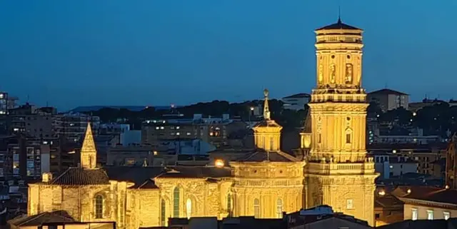 La Catedral de Tudela renueva su luz exterior con tecnología LED